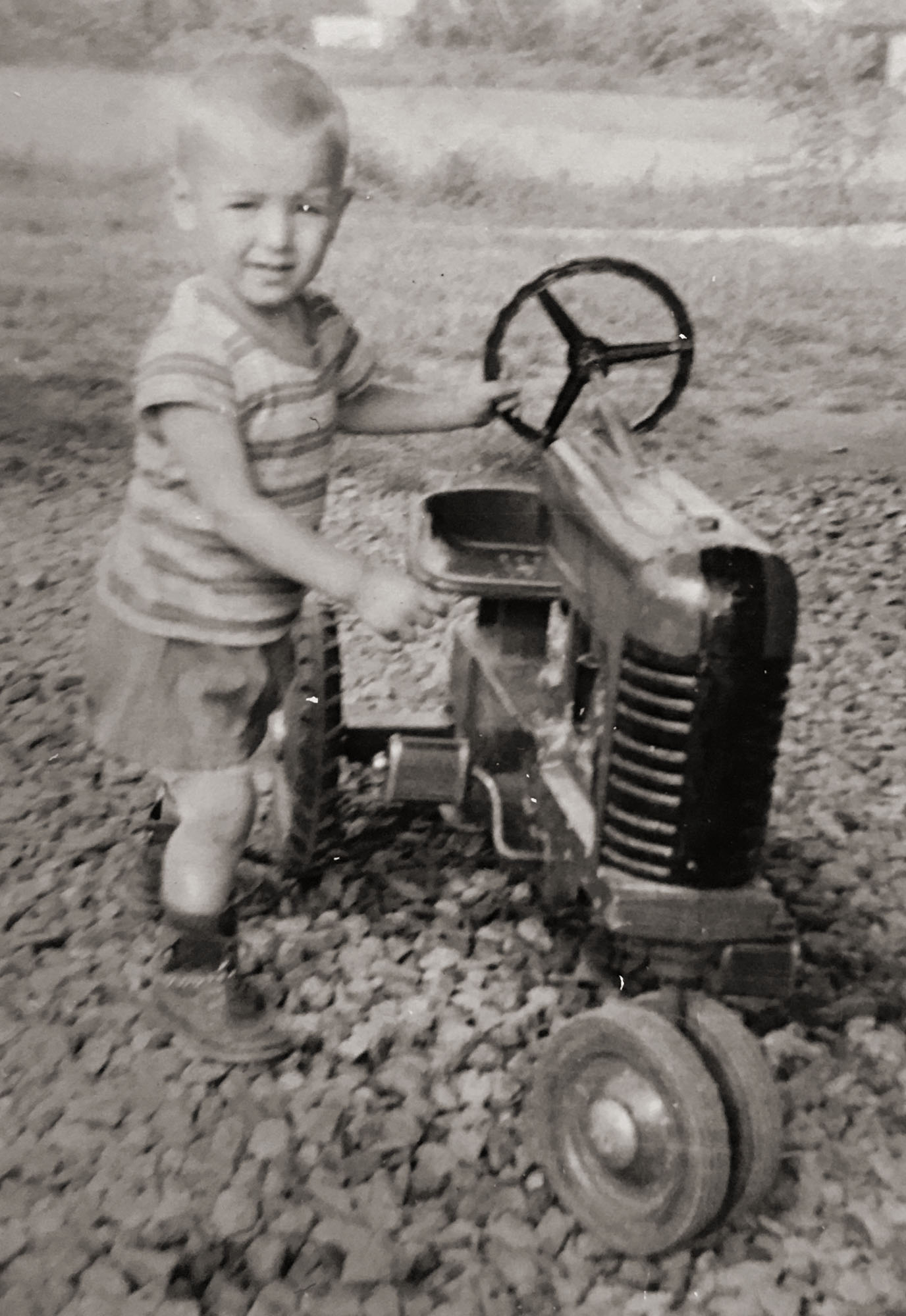 Picture taken June, 1957 in Maryville TN. Picture of me, Robbie Roberson. I was about 3 years old. 