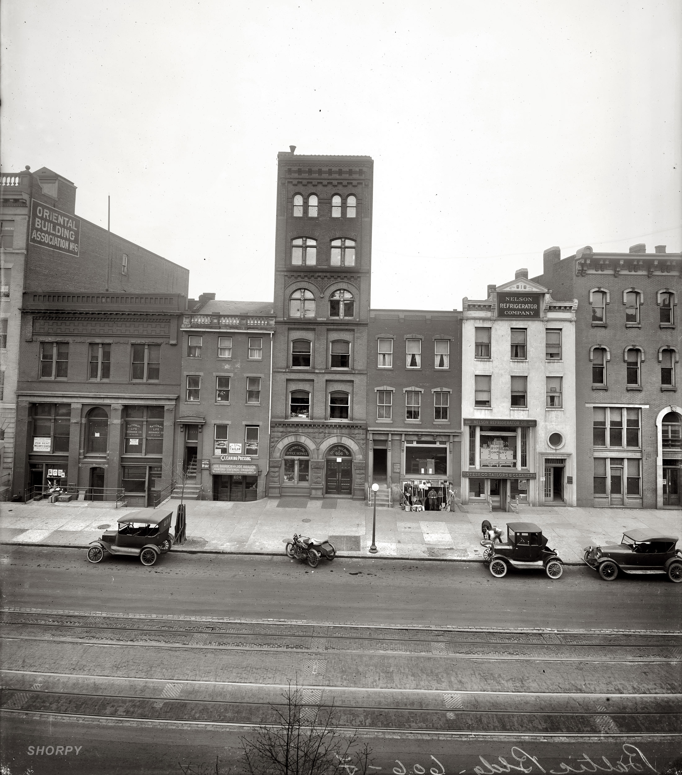 Washington, D.C., circa 1921. "Baltic Building, 606 F Street." View full size. National Photo Company Collection glass negative, Library of Congress.