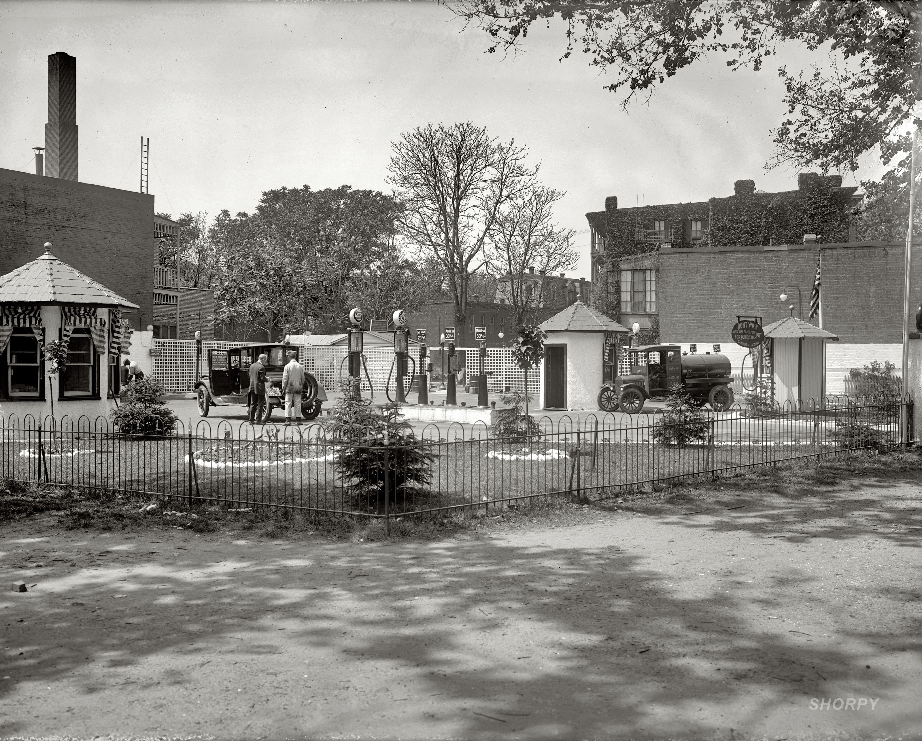 "Service station, First Street and Maryland Avenue." Spectacularly detailed view of a Washington, D.C., gas station in 1922. View full size. National Photo Company glass negative. Return to original image (with comments).