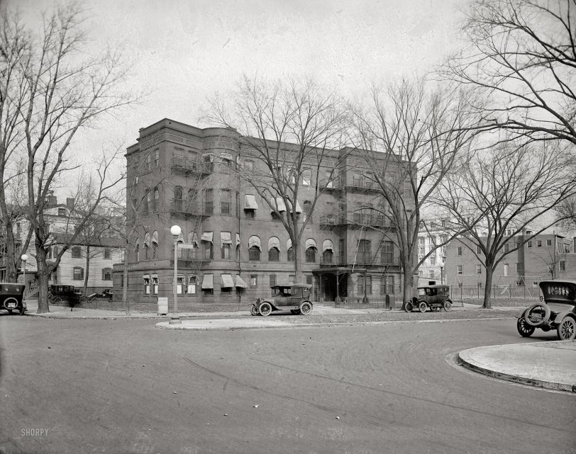 Washington, D.C., circa 1922. "House of Detention, Ohio Avenue N.W." Equipped with a nice playground. National Photo Company glass negative. View full size.
