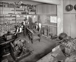 Electrical circuits and motors at Howard University in Washington, D.C., circa 1925. View full size. National Photo Company Collection glass negative.