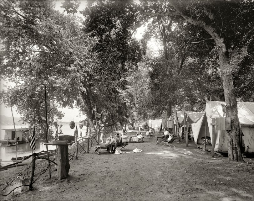 Klassy Kamp: 1914