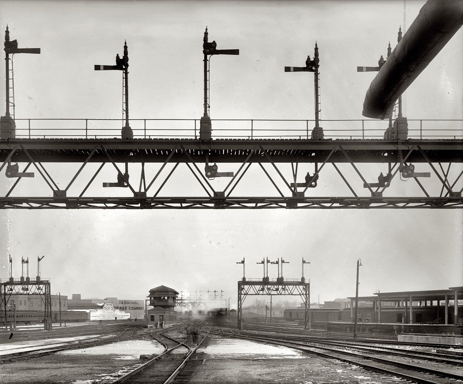 Washington, D.C., circa 1920s. "Union Station signals and tracks." National Photo Company Collection glass negative, Library of Congress. View full size.