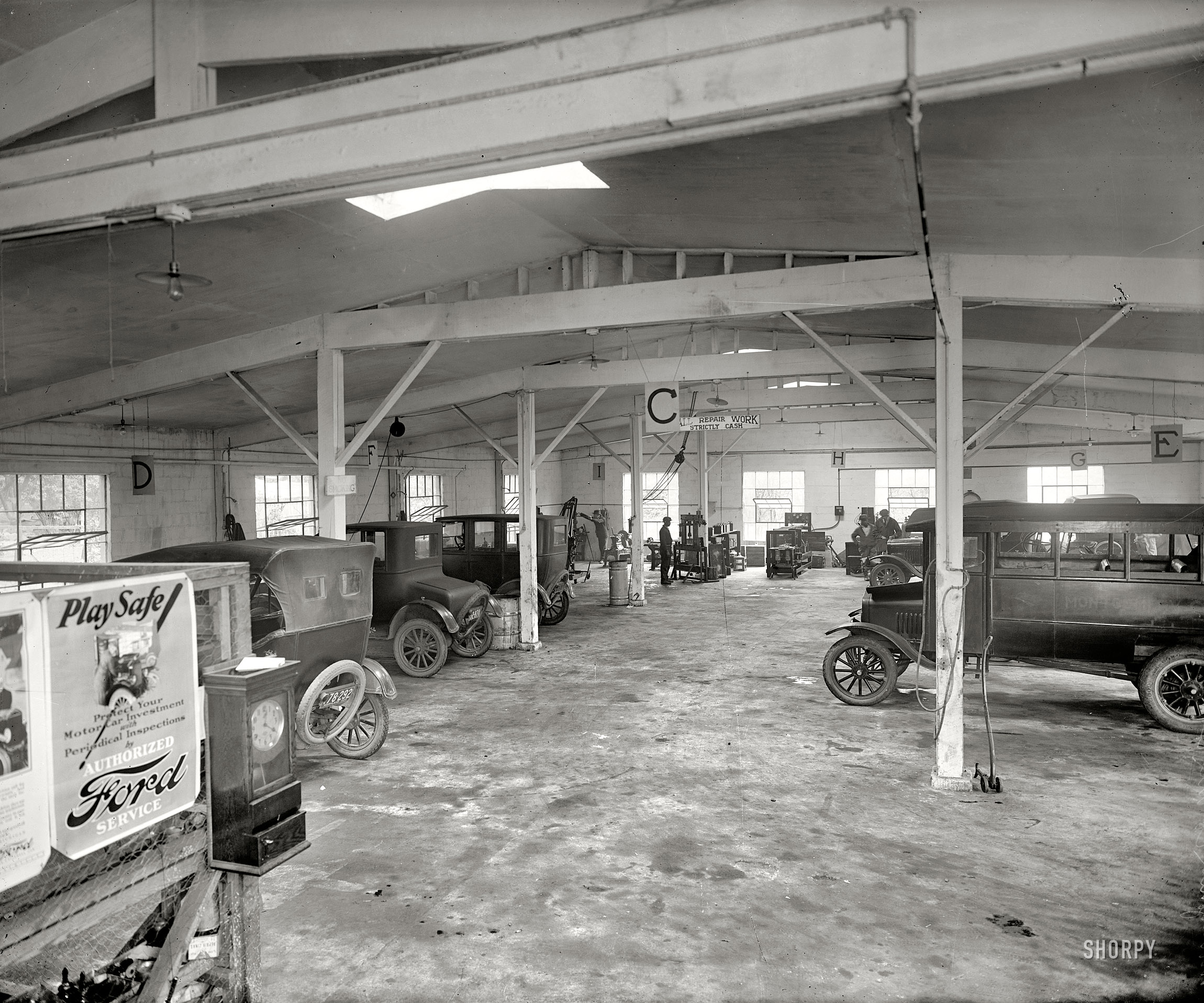 Rockville, Maryland, circa 1925. "Montgomery County Motor Co." Our sixth look behind the scenes at this car dealer. 8x10 glass negative. View full size.