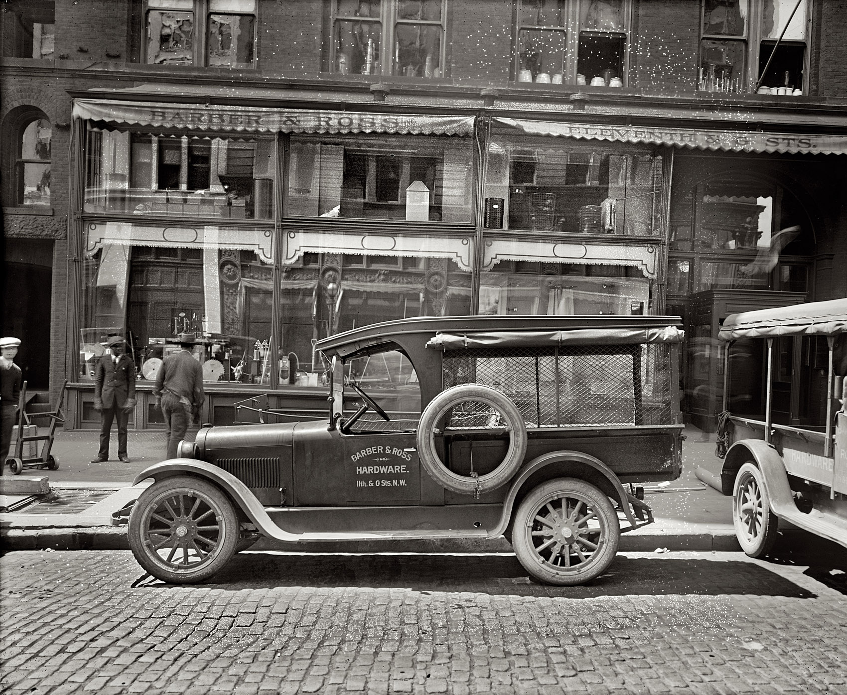 Washington, D.C., 1926. "Semmes Motor Company. Barber & Ross truck." National Photo Company Collection glass negative. View full size.
