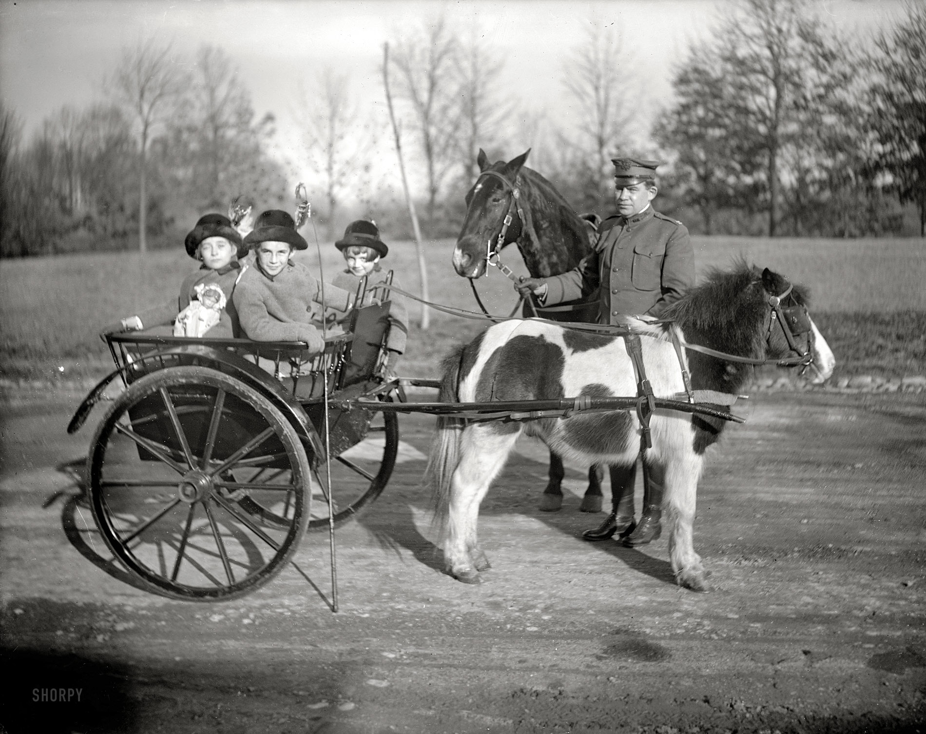 Washington, D.C., circa 1917. "Capt. Warren W. Whiteside, 10th Cavalry." National Photo Company Collection glass negative. View full size.