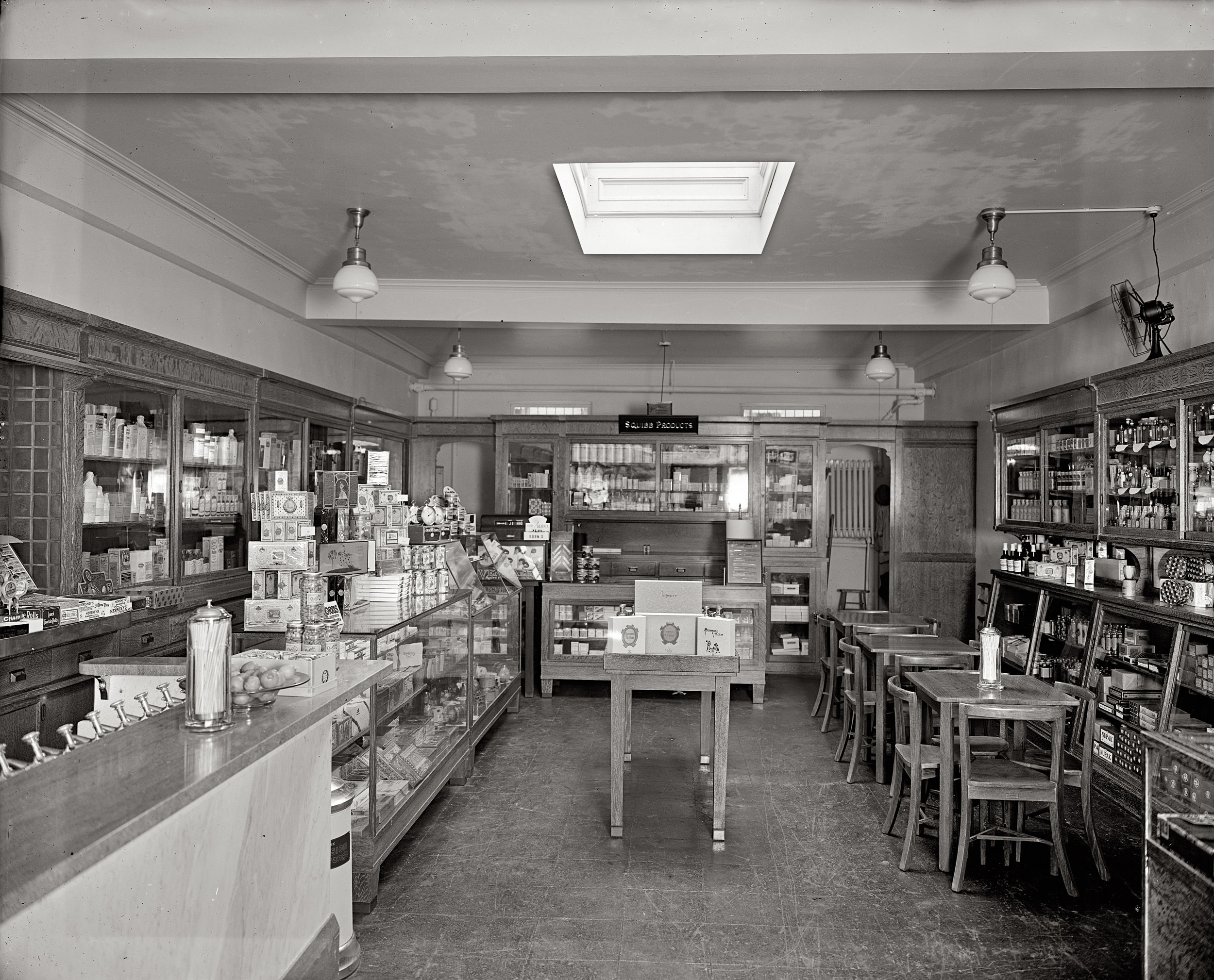 Washington, D.C., circa 1924. "Cathedral Mansions drug store." View full size. National Photo Company Collection glass negative, Library of Congress.