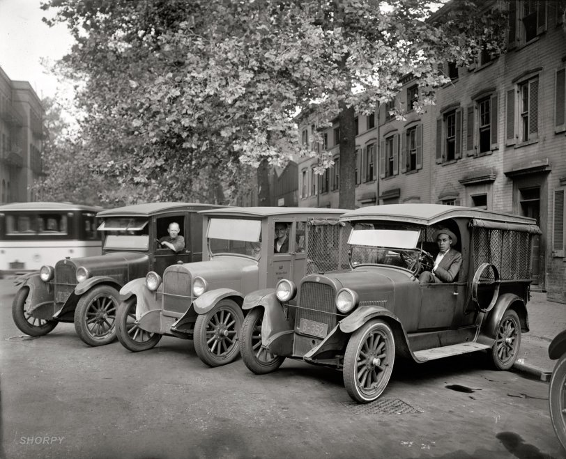 1927. "Dodge Motor Co. (Semmes Motor) Treasury cars." A trio of trucks belonging to the Treasury Department in Washington. National Photo Company Collection glass negative, Library of Congress. View full size.
