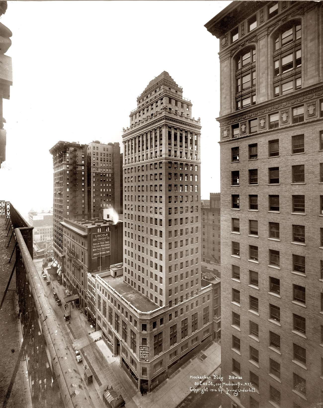 New York, 1916. Heckscher Building at 50 East 42nd Street and Madison Avenue. View full size. Irving Underhill photo. The building, which still stands, used to have a squash court on the 23rd floor. Nowadays it's dwarfed by its neighbors.