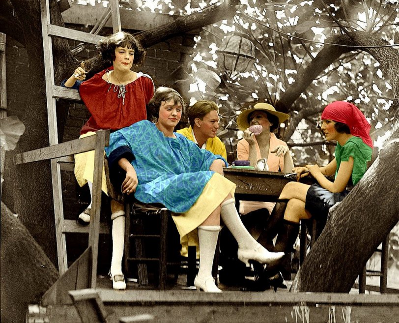 Colorized version of Krazy Kat Klub. View full size.
