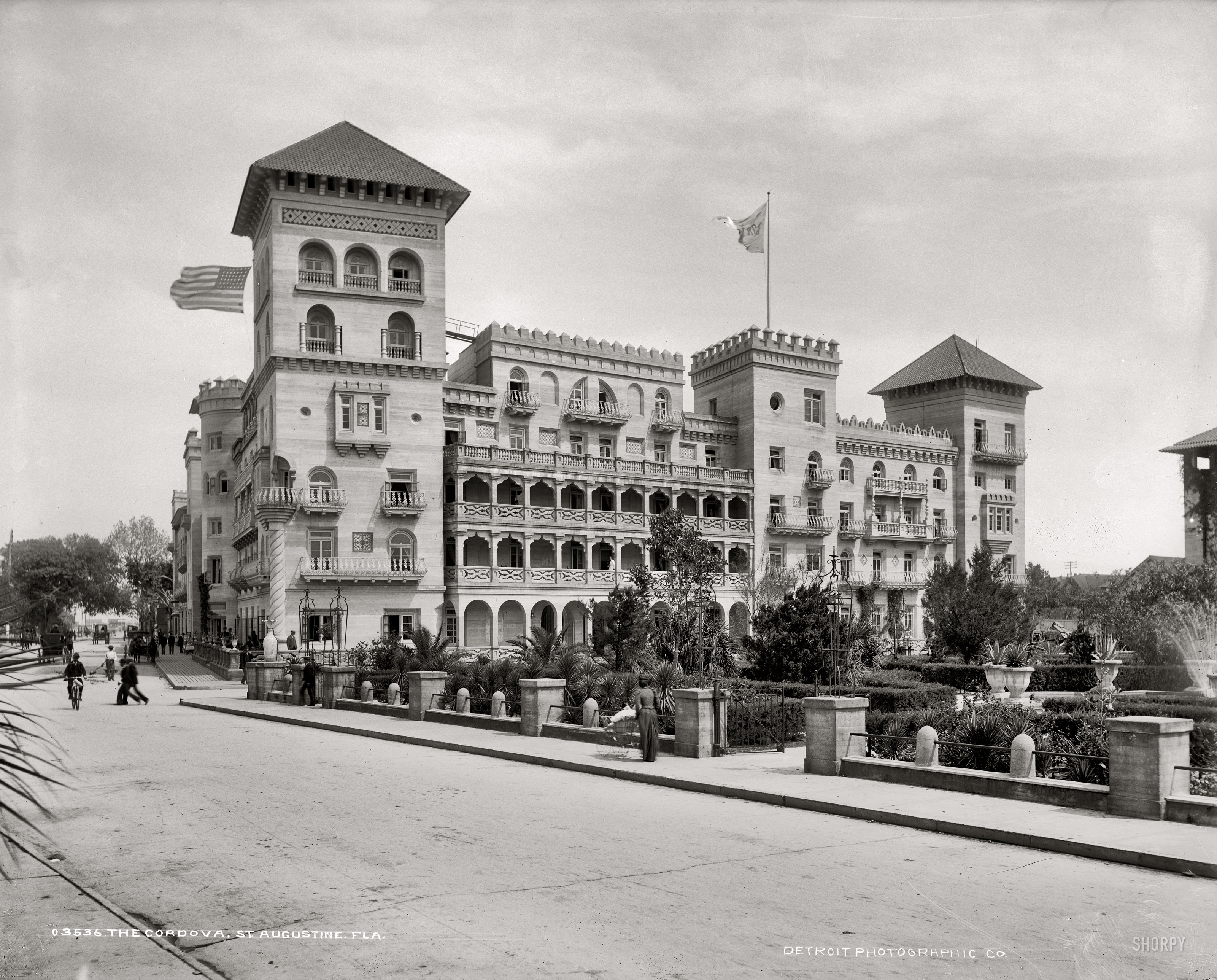 Florida circa 1891. "Cordova Hotel, St. Augustine." 8x10 dry-plate glass negative by William Henry Jackson. Detroit Publishing Company. View full size.