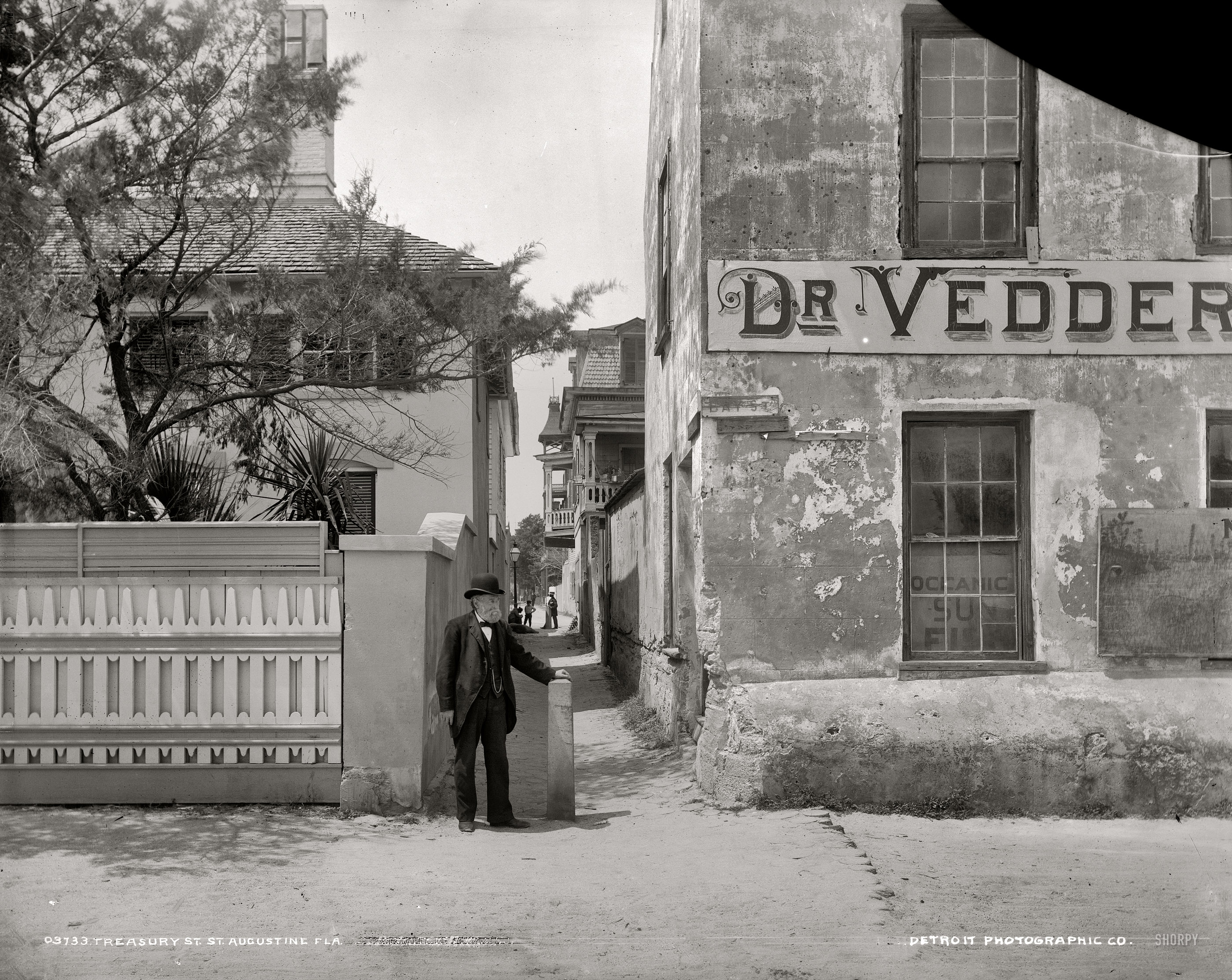 St. Augustine, Florida, circa 1894. "Treasury Street." Dry plate glass negative by William Henry Jackson, Detroit Publishing Co. View full size.
