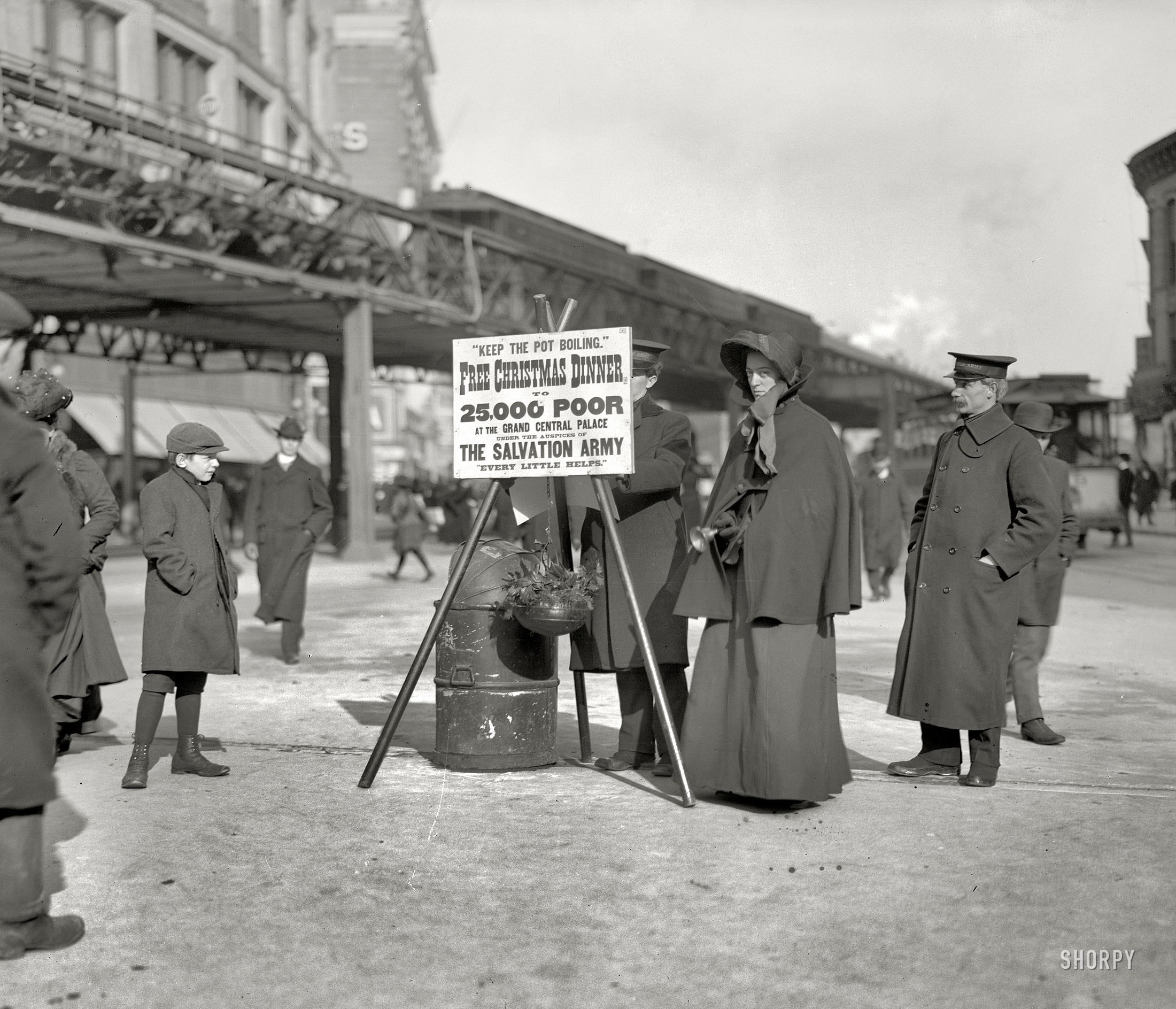 New York circa 1903. "Remember the poor: a Salvation Army Christmas box." 8x10 inch dry plate glass negative, Detroit Publishing Company. View full size.