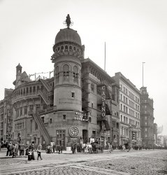 New York City circa 1900. "Casino Theatre, Broadway." 8x10 inch dry plate glass negative, Detroit Publishing Company. View full size.