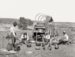 The Lone Star State circa 1901. "Camp wagon on a Texas roundup." Dry plate glass negative by William Henry Jackson, Detroit Publishing Co. View full size.