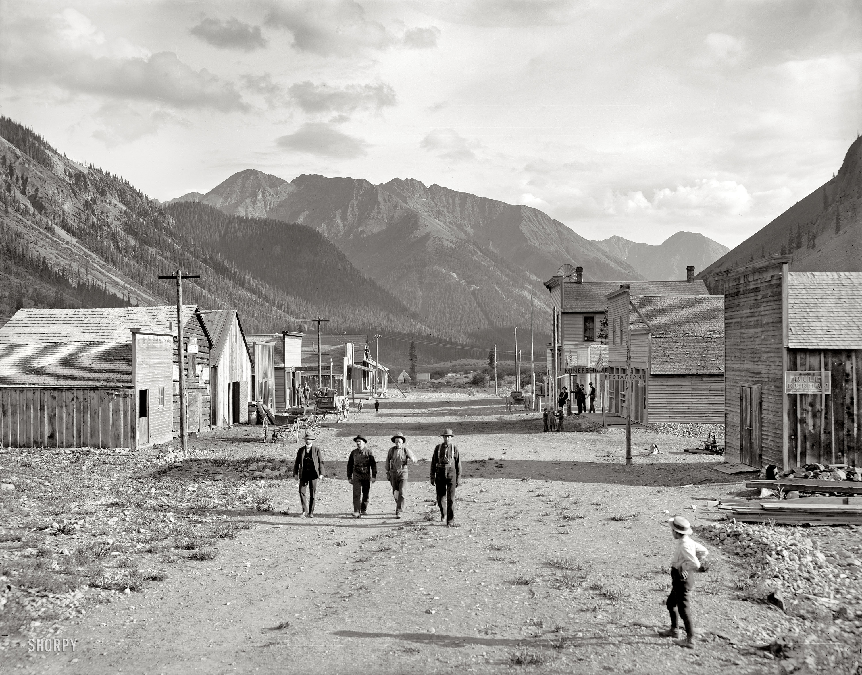 Eureka, Colorado, circa 1900. 8x10 inch dry plate glass negative by William Henry Jackson. Detroit Publishing Company. View full size.