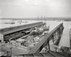 Mobile, Alabama, circa 1905. "Southern Railway terminals." The freighters Trafalgar and, far right, a sliver of the Marie Suzanne. View full size.