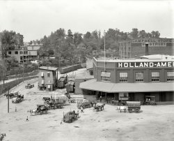 Hoboken, New Jersey, circa 1910. "Holland America docks." Lefthand section of a three-part panorama. There are, as we like to say, many interesting details here. 8x10 inch dry plate glass negative, Detroit Publishing Company. View full size.