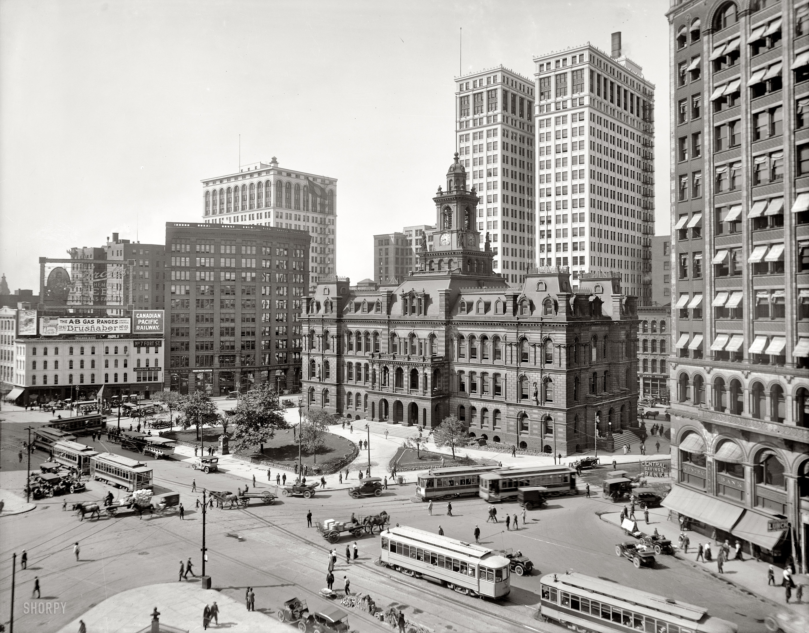 The Motor City circa 1915. "Campus Martius, Detroit." With the Dime Savings Bank rising behind City Hall. Detroit Publishing glass negative. View full size.
