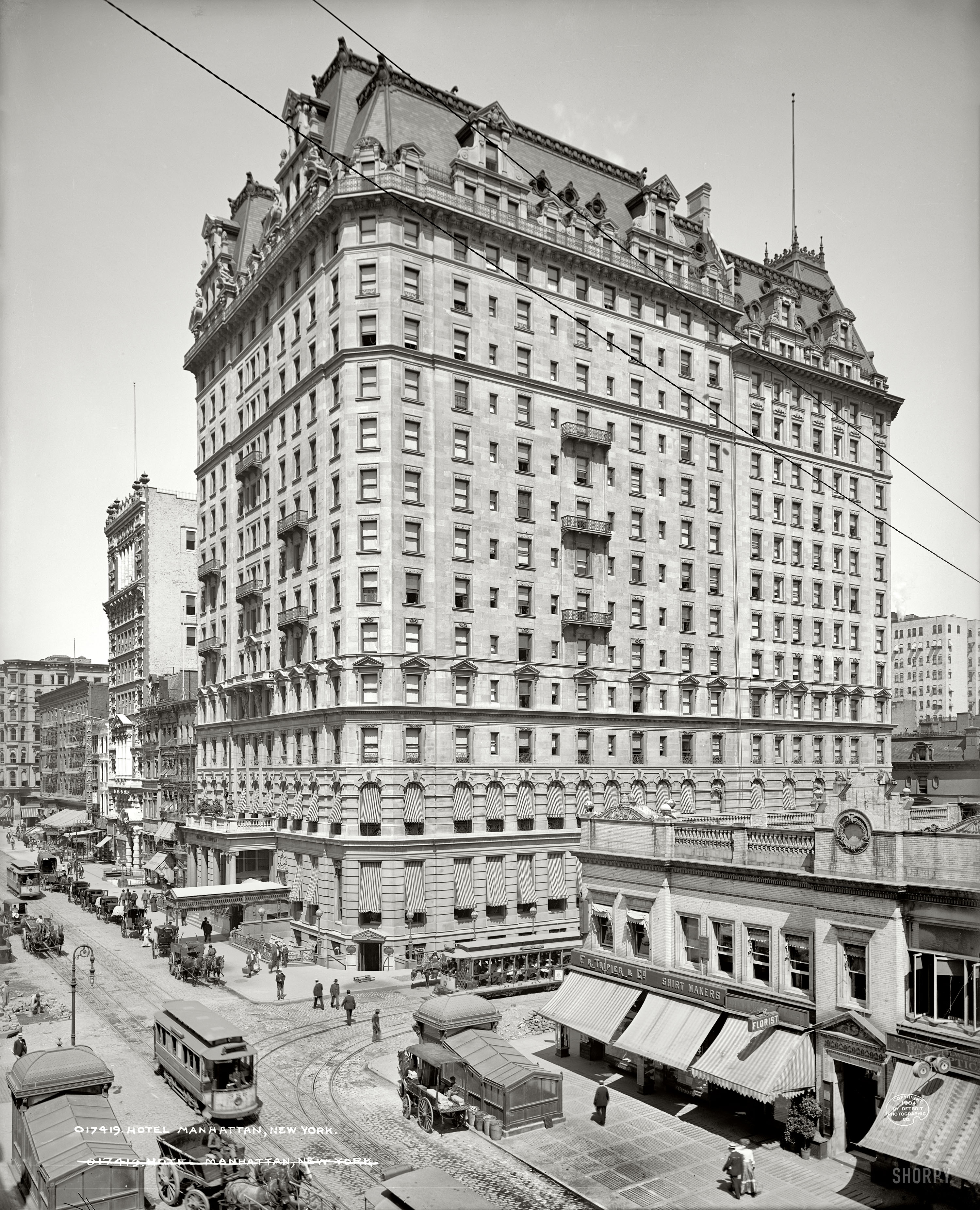 New York circa 1904. "Hotel Manhattan, 42nd Street."  Another architectural view with many interesting details being peripheral to the subject at hand. 8x10 inch dry plate glass negative, Detroit Publishing Co. View full size.