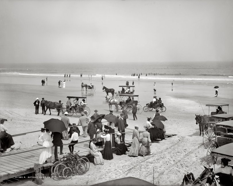 Daytona Beach, Florida, circa 1904. "Bathing hour on the beach at Seabreeze." 8x10 inch dry plate glass negative, Detroit Publishing Company. View full size.
