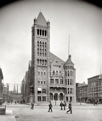 Circa 1904. "City Hall, Syracuse, New York." An electric welcome to the Salt City. 8x10 inch dry plate glass negative, Detroit Publishing Company. View full size.