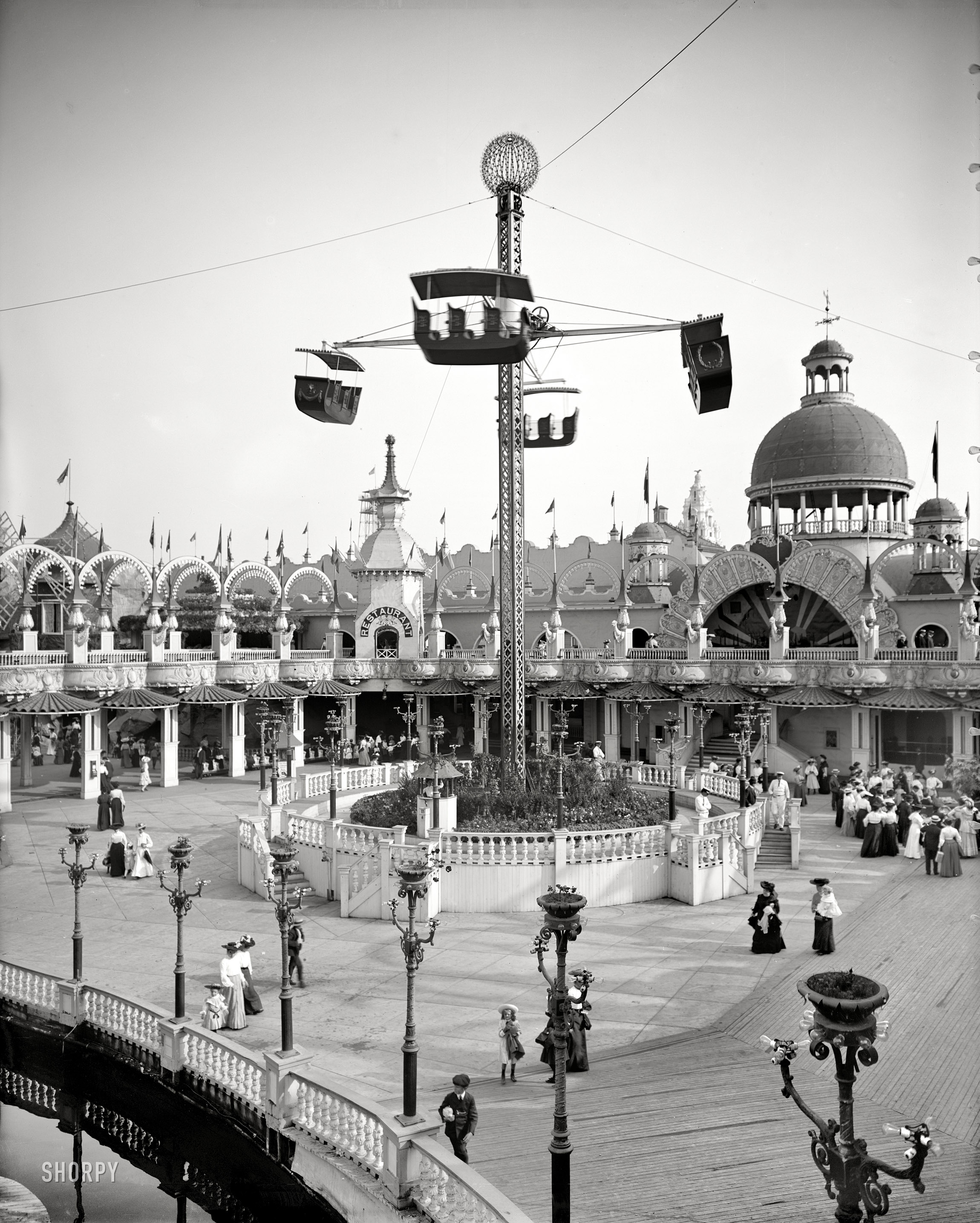 Coney Island, New York, circa 1905. "Whirl of the Wind, Luna Park." 8x10 inch dry plate glass negative, Detroit Publishing Company. View full size.