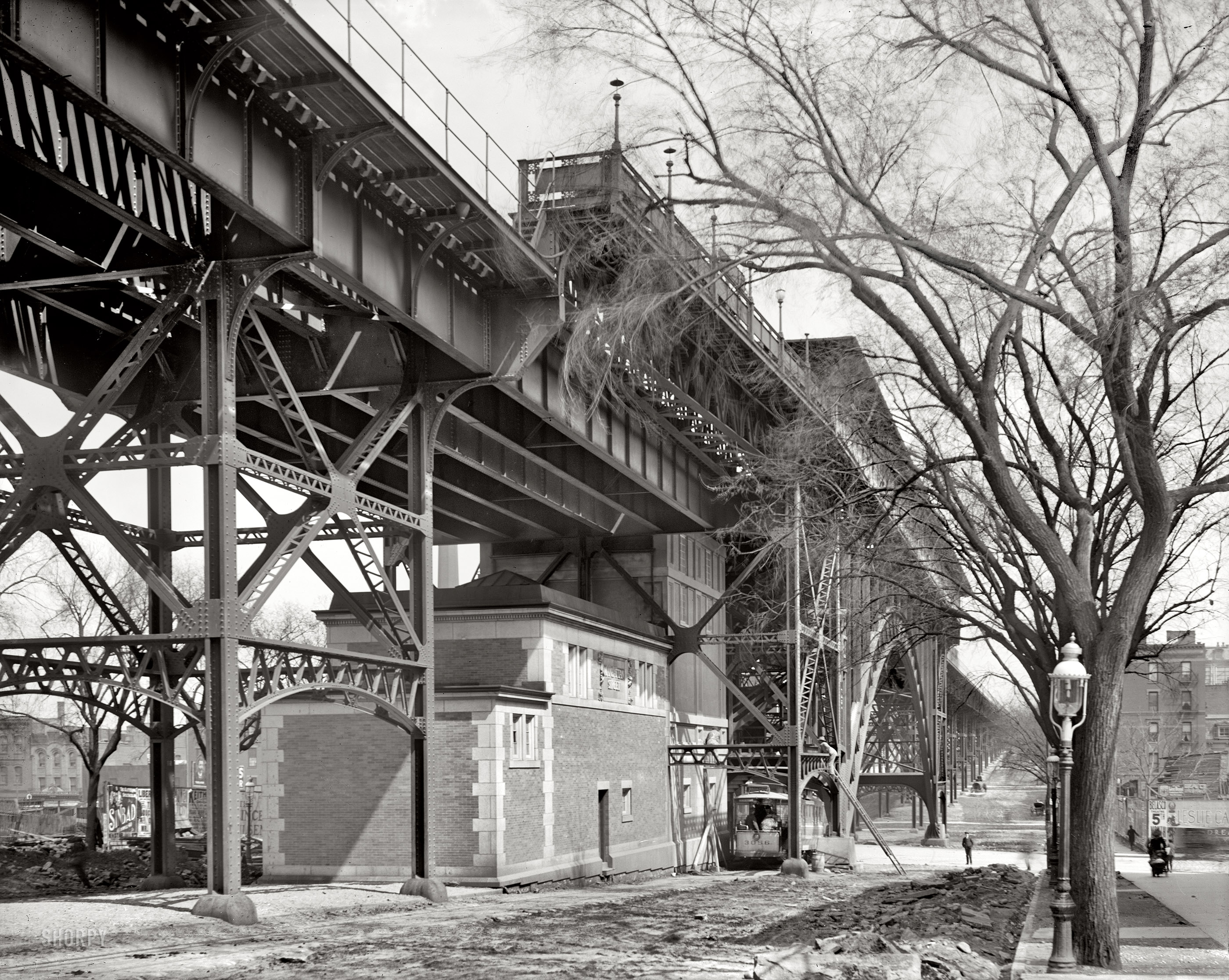 New York City circa 1905. "Where the subway is an elevated." 8x10 inch dry plate glass negative, Detroit Publishing Company. View full size.