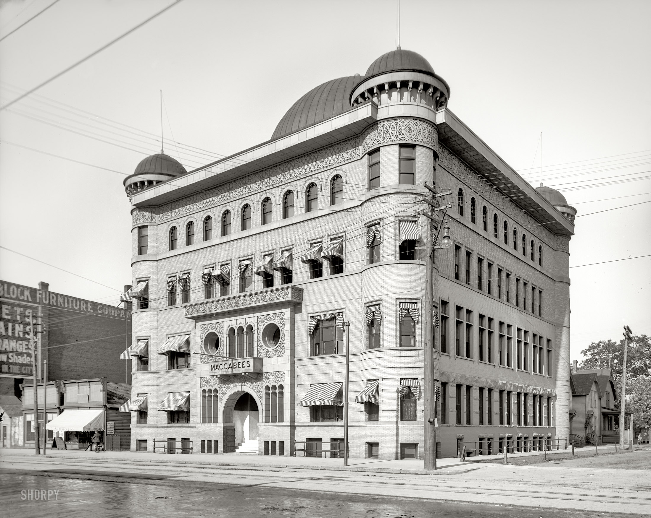 Port Huron, Michigan, circa 1905. "Maccabees Temple." Lodge of the fraternal order Knights of the Maccabees. Detroit Publishing glass neg. View full size.
