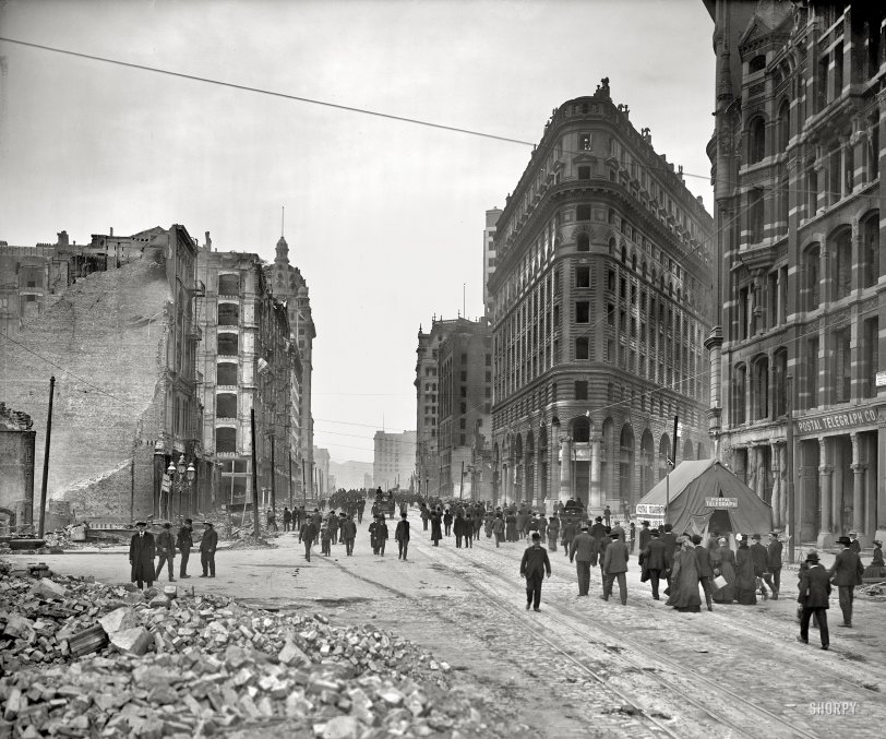 San Francisco in the aftermath of the earthquake and fire of April 18, 1906. "Up Market Street from Montgomery Street." 8x10 glass negative. View full size.
