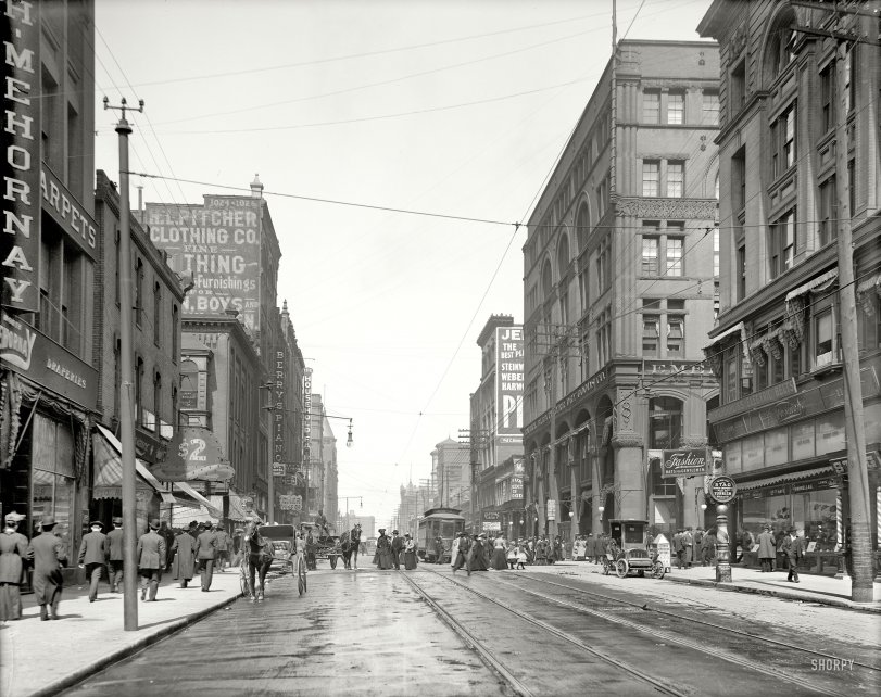 Walnut Street: 1906