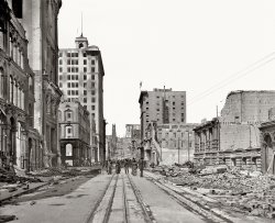 San Francisco after the earthquake and fire of April 18, 1906. "Looking up California Street from Sansome Street." At the top of the hill is the Fairmont Hotel, seen in yesterday's post. Detroit Publishing Co. View full size.