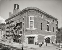 October 1905. The New Montauk theater in Brooklyn at Livingston Street and Hanover Place. Now playing: Sam Bernard as Schmaltz in the vaudeville comedy "The Rollicking Girl." Detroit Publishing Co. glass negative. View full size.
