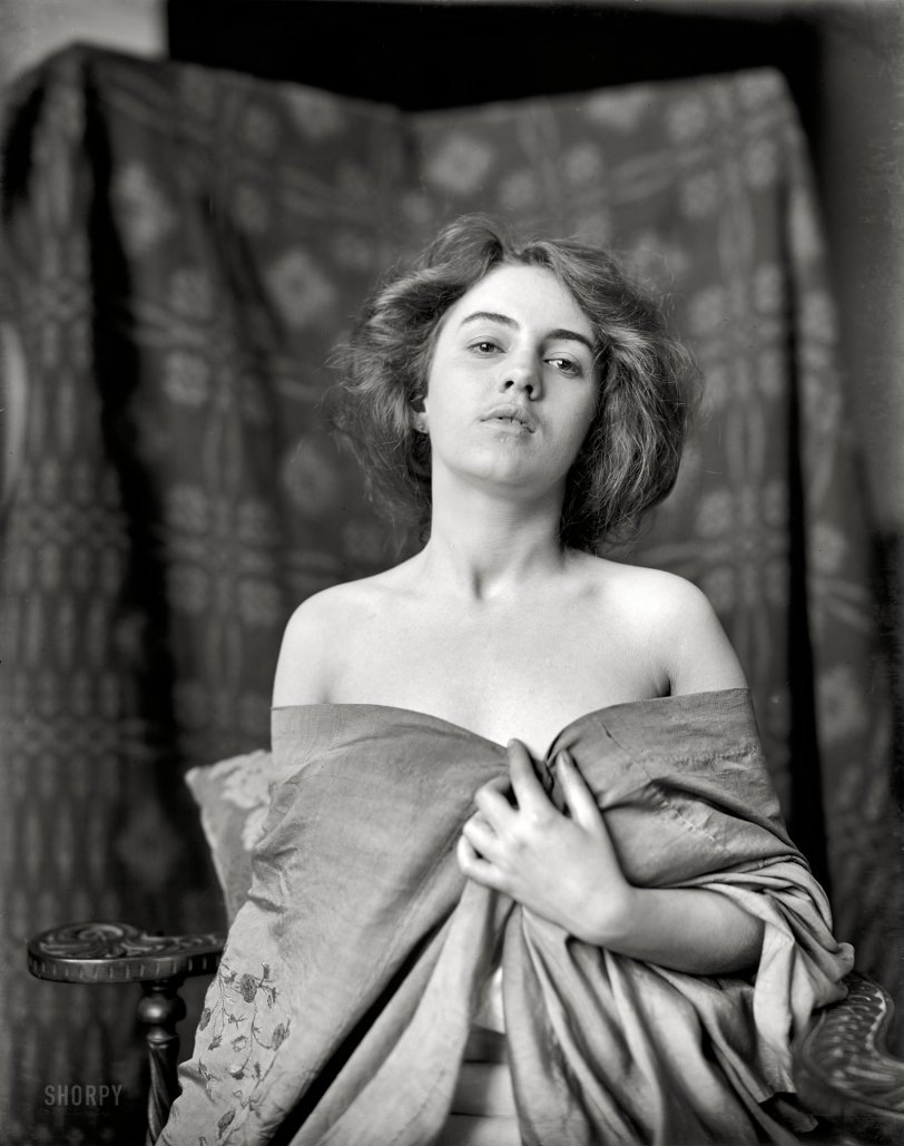 Photo of: Bella Donna: 1900 -- 
