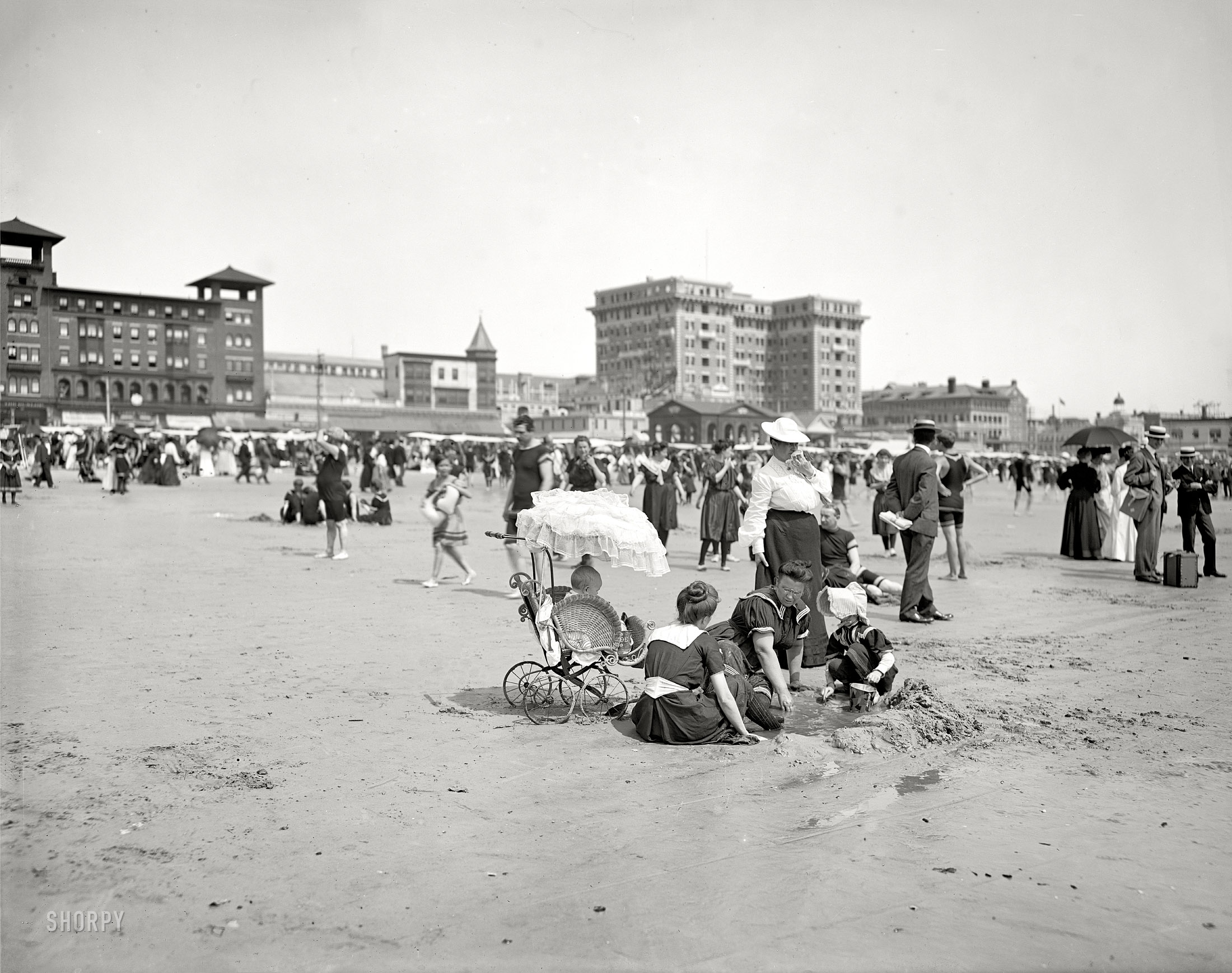 The Jersey Shore circa 1910. "On the beach at Atlantic City." 8x10 inch dry plate glass negative, Detroit Publishing Company. View full size.