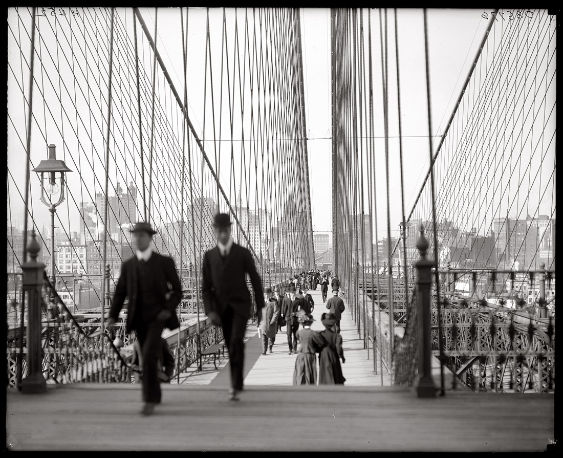 The Brooklyn Bridge circa 1910. View full size. Detroit Publishing Co.