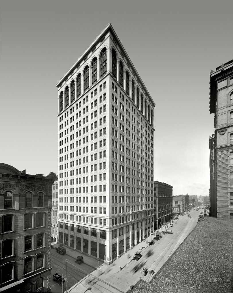 Ford Building: 1910