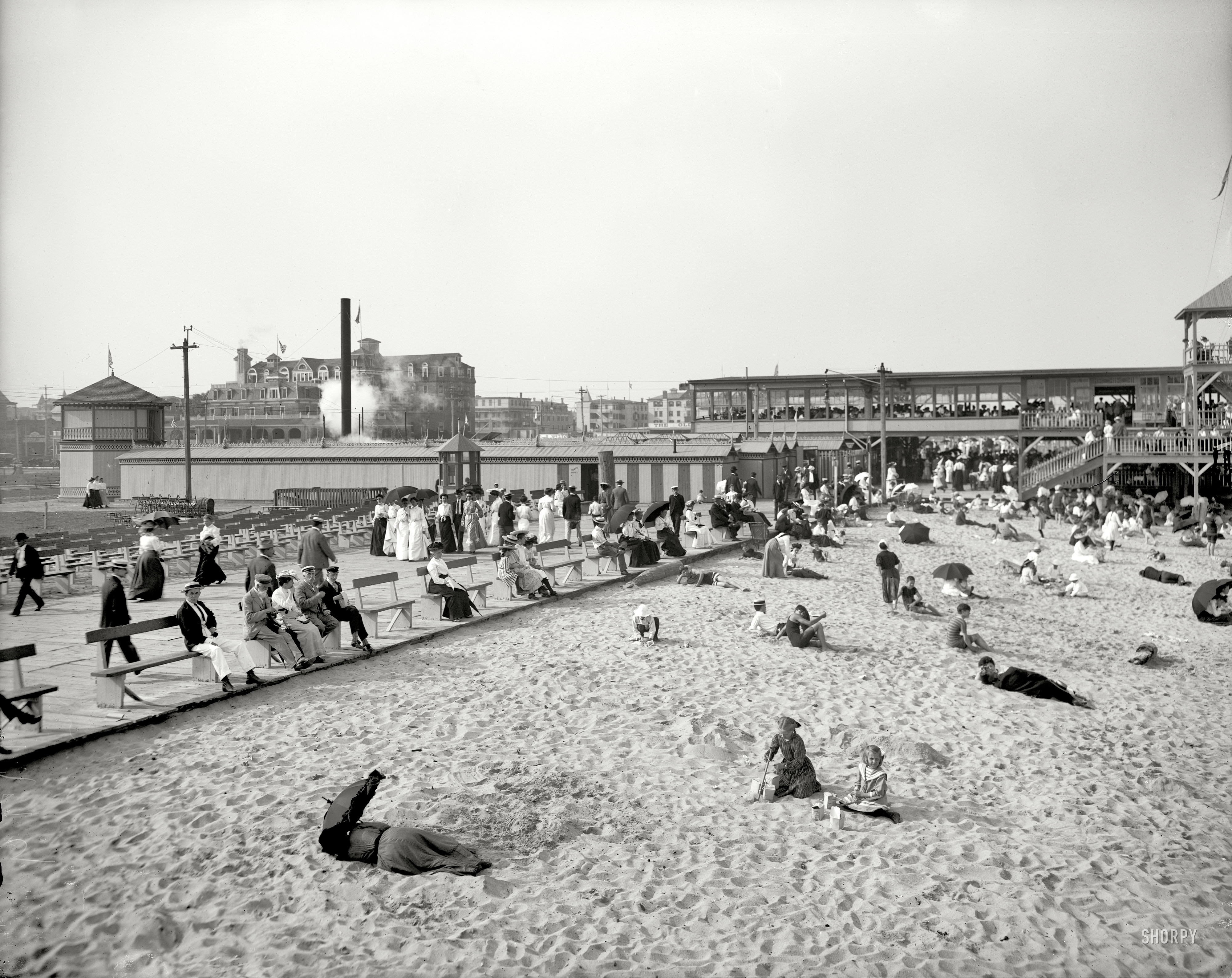 The Jersey Shore circa 1905. "Pavilion and beach, Asbury Park." 8x10 inch dry plate glass negative, Detroit Publishing Company. View full size.