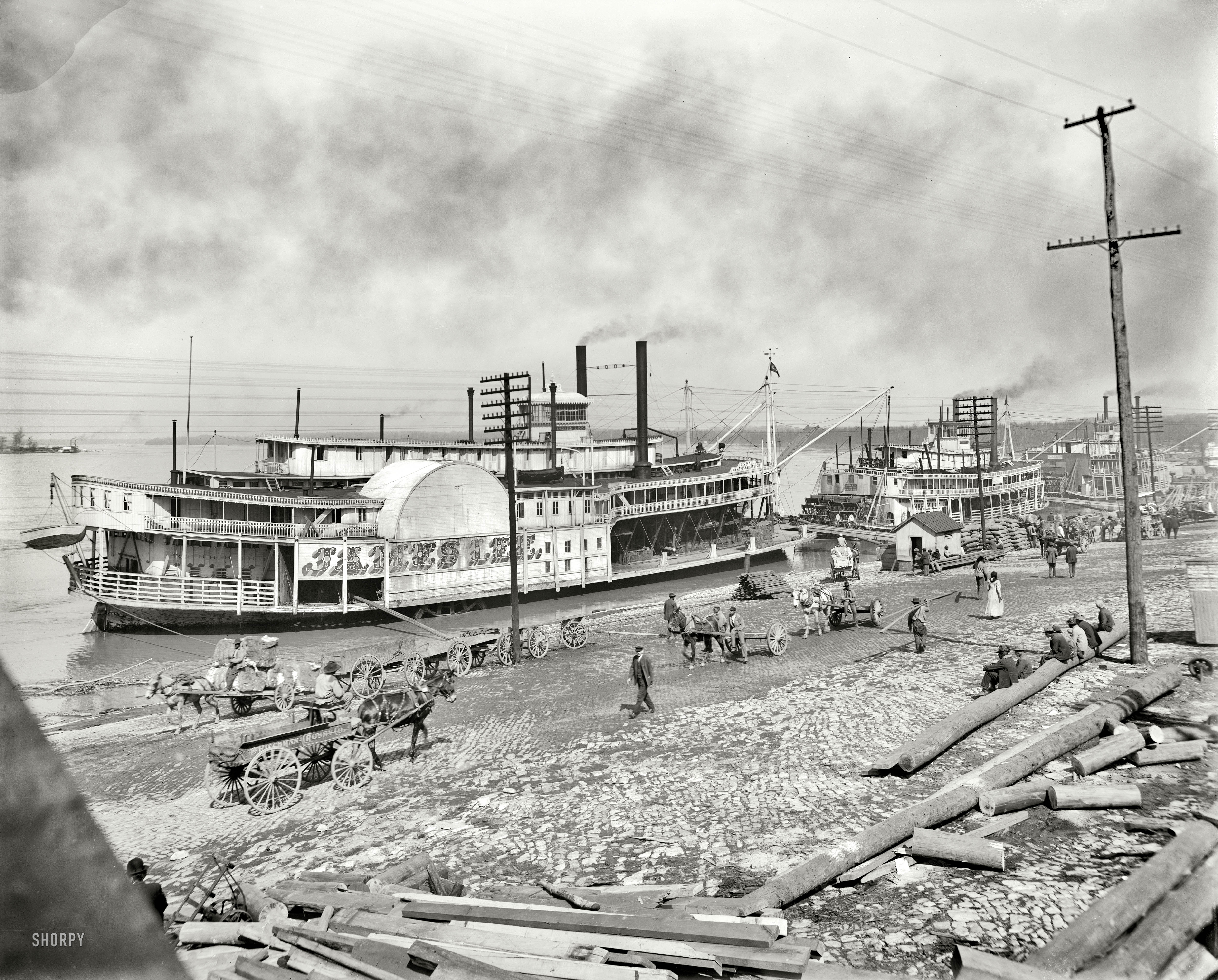 The Mississippi River circa 1900. "The levee at Memphis. Sidewheeler James Lee." In addition to the sternwheelers Harry Lee and City of St. Joseph. 8x10 inch dry plate glass negative, Detroit Publishing Company. View full size.