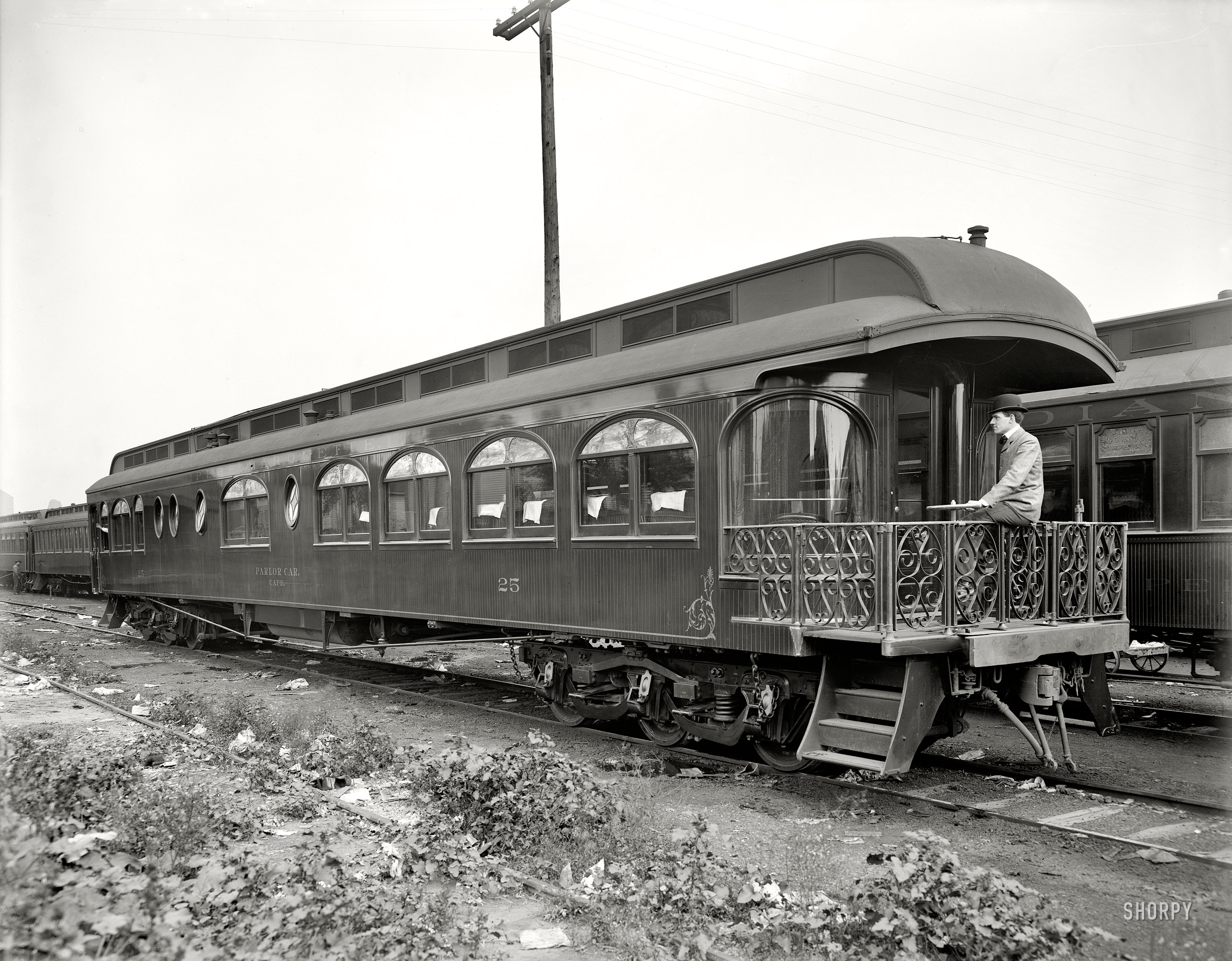 Circa 1905. "Pere Marquette Railroad parlor car No. 25, exterior." 8x10 inch dry plate glass negative, Detroit Publishing Company. View full size.