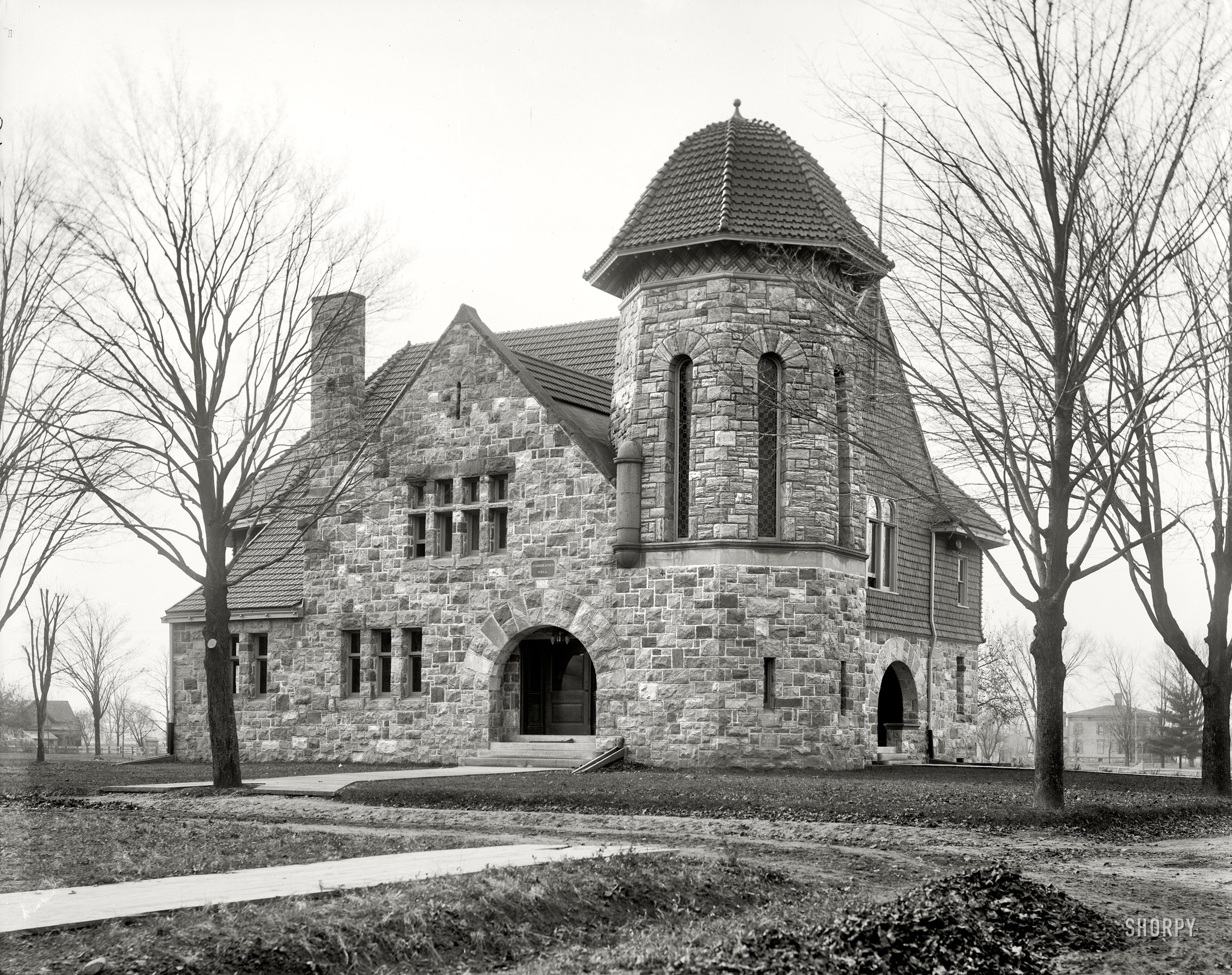 Ypsilanti, Michigan, circa 1902. "Starkweather Hall, Students' Christian Association, Michigan State Normal College." Not far from the Ypsi Water Tower. 8x10 inch glass negative, Detroit Publishing Company. View full size.