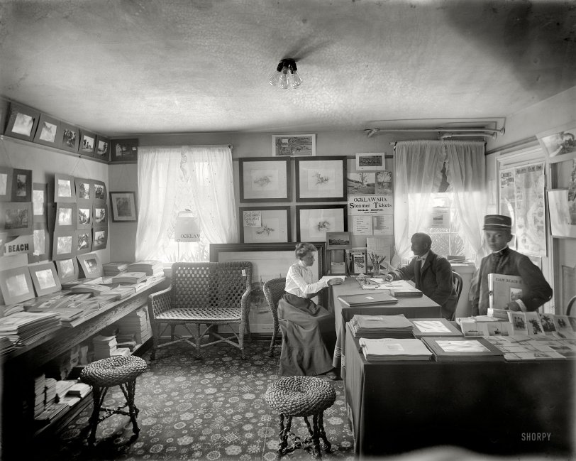 1902. "Mr. Foster's office in Palm Beach." An outpost of the Ask Mr. Foster chain of travel agencies and souvenir shops started in Florida by Ward Foster in the 1880s. 8x10 glass negative by William Henry Jackson. View full size.
