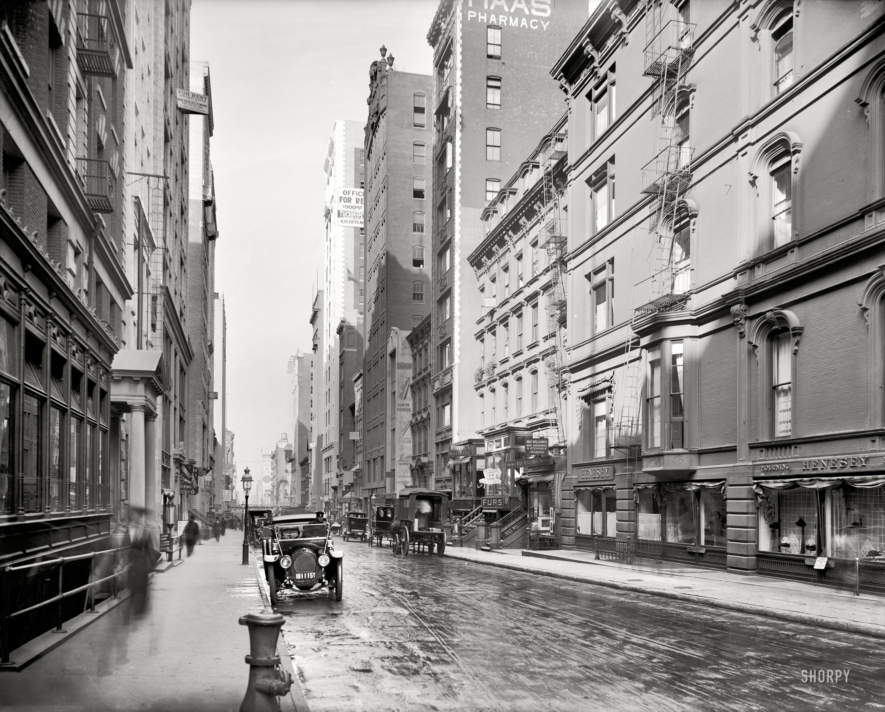 New York circa 1908. "Thirty-Eighth Street west from Fifth Avenue." 8x10 inch dry plate glass negative, Detroit Publishing Company. View full size.