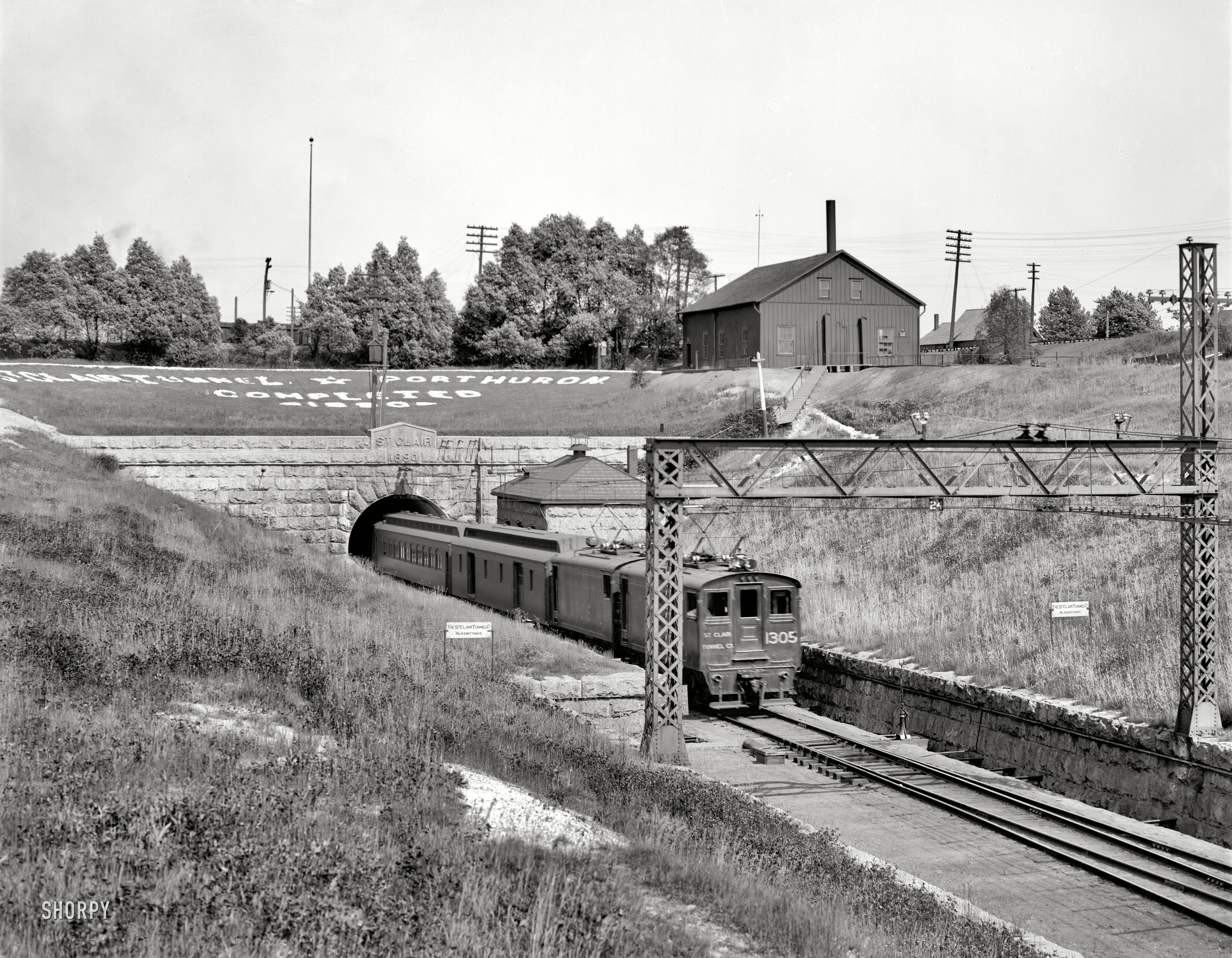Port Huron, Michigan, circa 1905. "St. Clair Tunnel." Oh, and please note: "No Admittance." 8x10 inch glass negative, Detroit Publishing Co. View full size.
