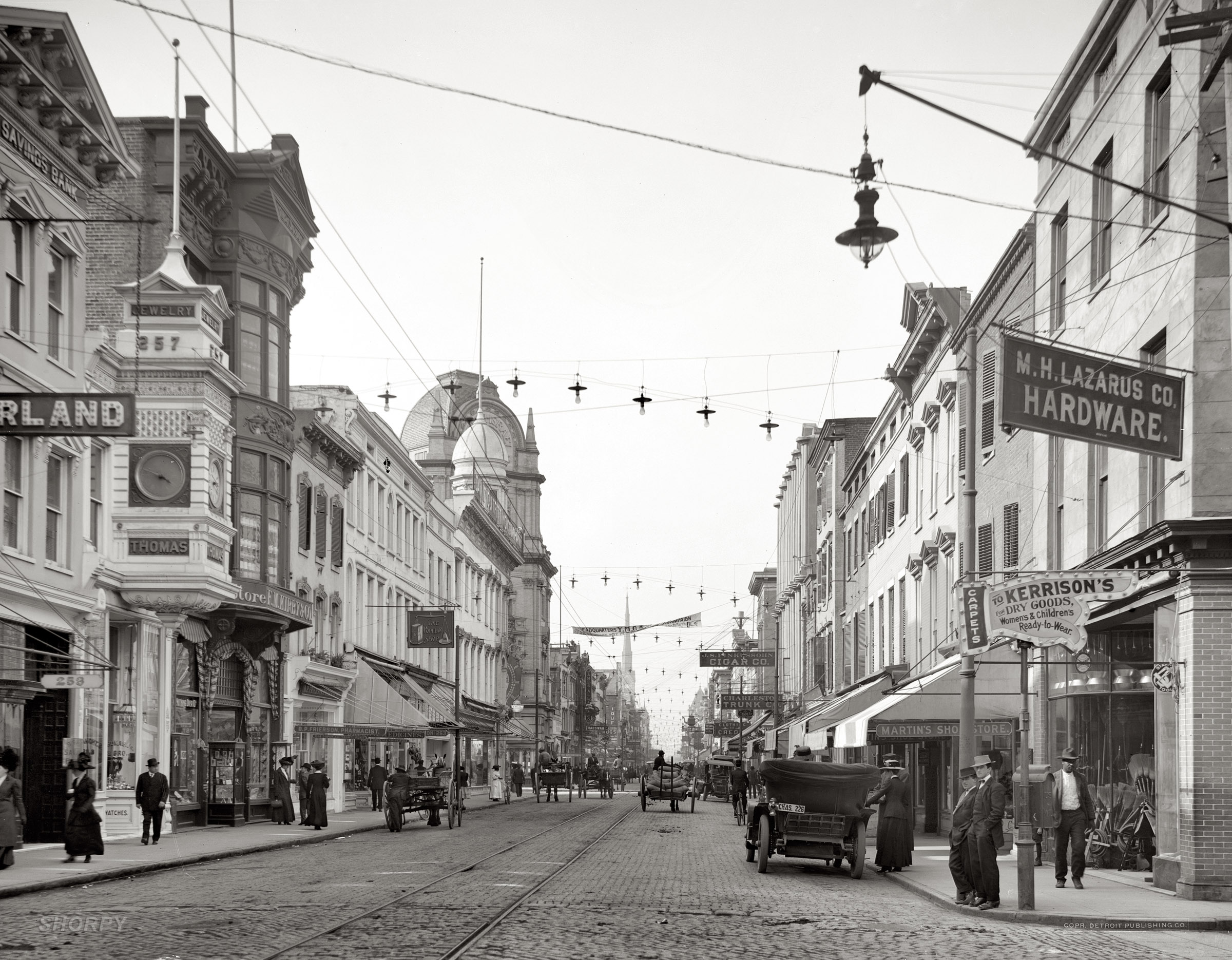 Charleston, South Carolina, circa 1910. "King Street looking north." Detroit Publishing Co. glass negative, Library of Congress. View full size.