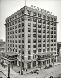 Jacksonville, Florida, circa 1910. "Hotel Seminole." 8x10 inch dry plate glass negative, Detroit Publishing Company. View full size.