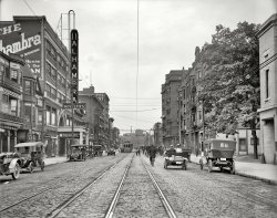 Cleveland, Ohio, circa 1911. "Euclid Avenue at 105th Street." 8x10 inch dry plate glass negative, Detroit Publishing Company. View full size.