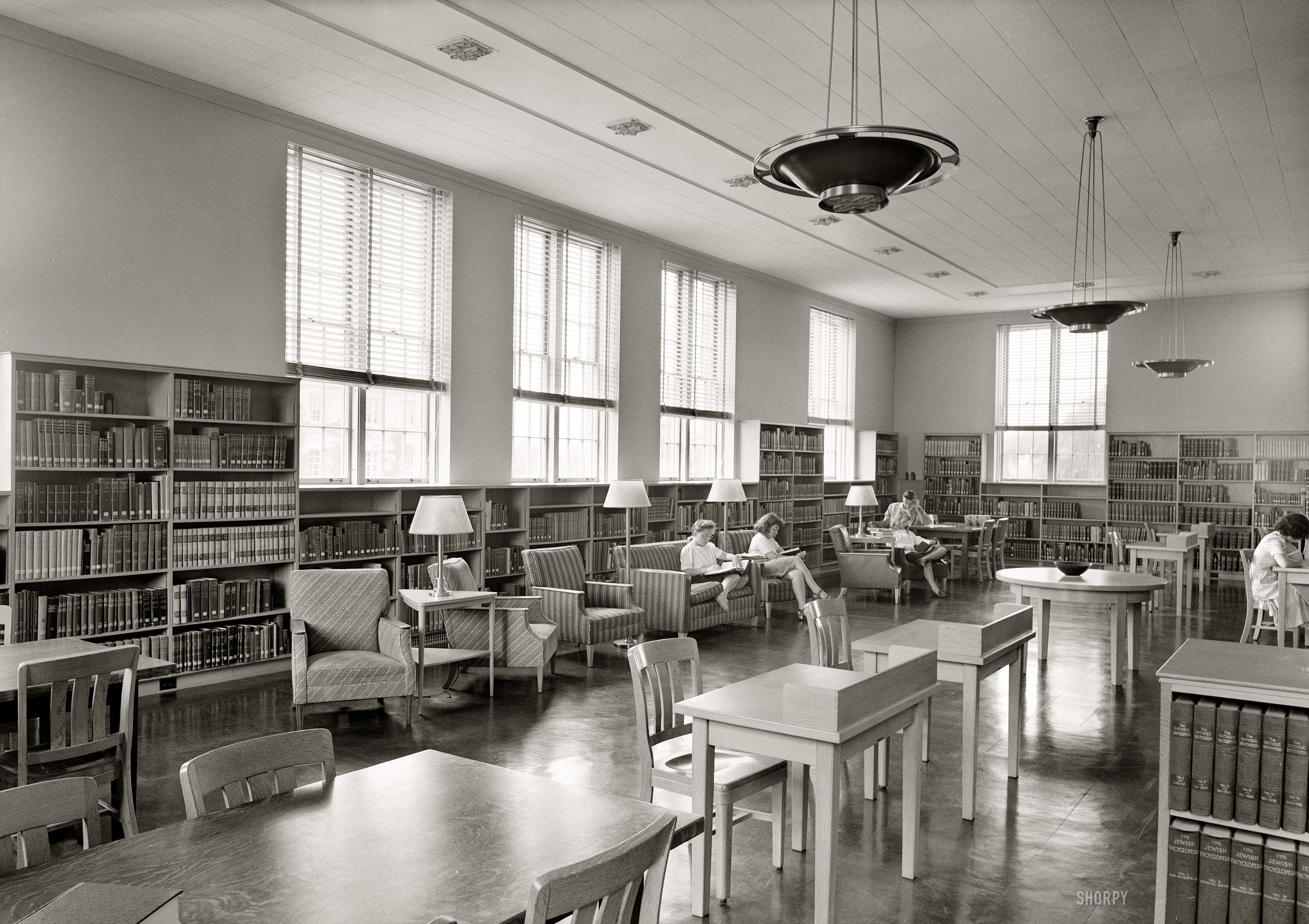 June 29, 1944. "Connecticut College for Women, New London. Palmer Library reading room." 5x7 safety negative by Gottscho-Schleisner. View full size.