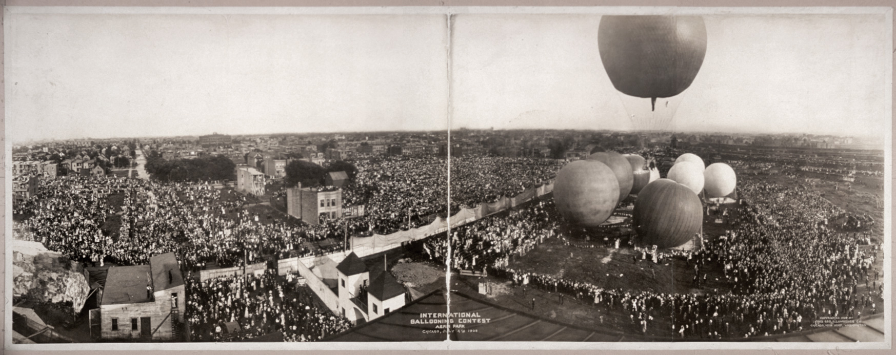 The International Ballooning Contest at Aero Park, Chicago, July 4th, 1908. View full size.