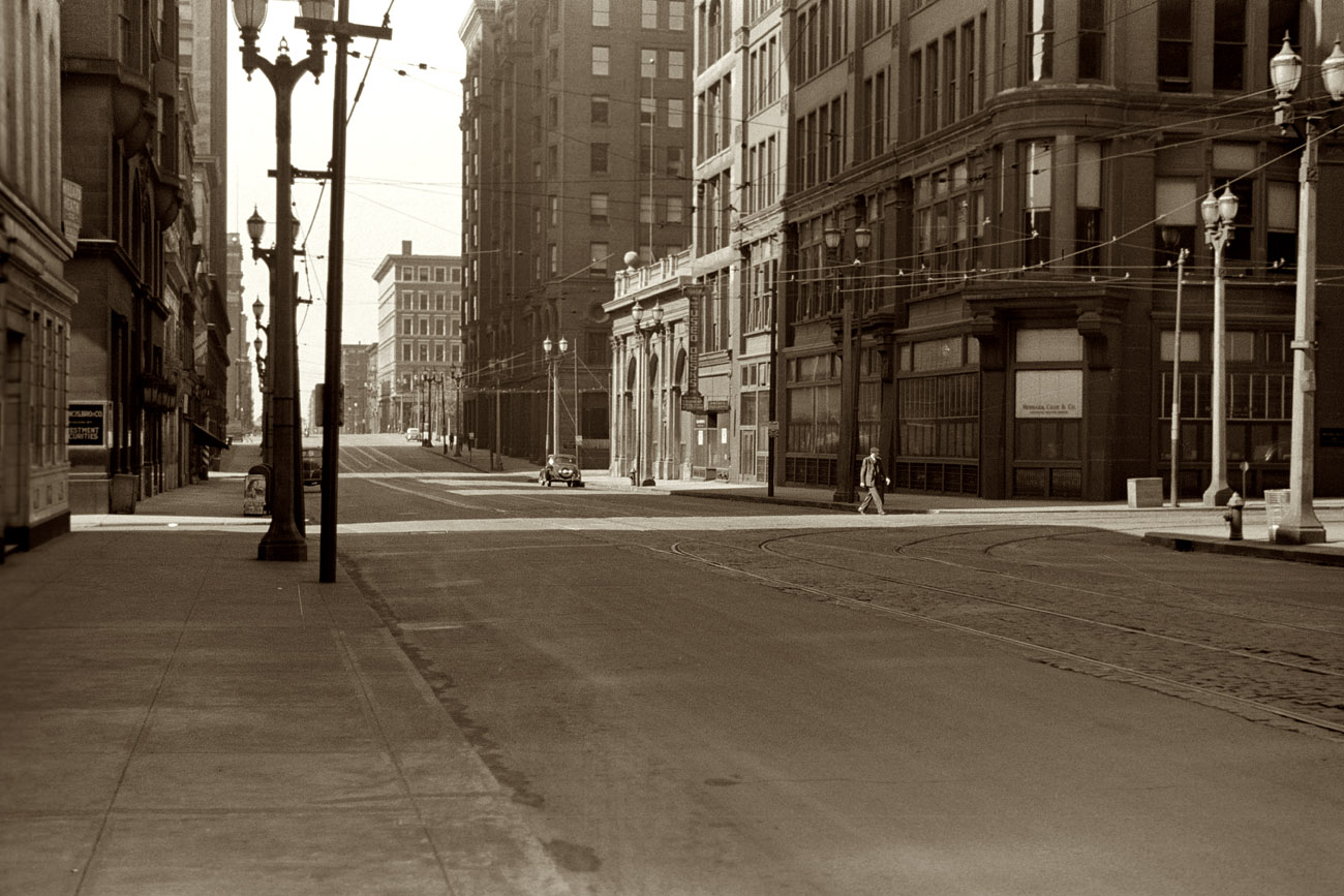 St. Louis, May 1940. "Downtown street on Sunday morning." View full size. 35mm nitrate negative by John Vachon for the Farm Security Administration.